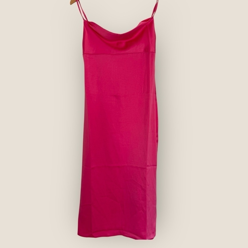WeWoreWhat - Cowl Neck Satin Midi Dress Pink Size 6 NWT - Picture 2 of 9